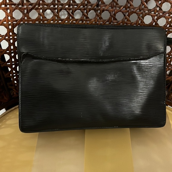 Authentic Louis Vuitton Epi Pochette Homme Clutch Hand Bag Black - Picture 10 of 10